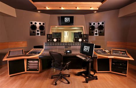 Like a recording studio .